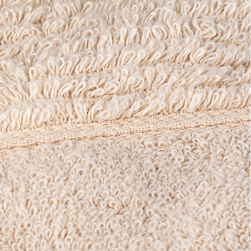 Aura Bath & Hand Towel Set