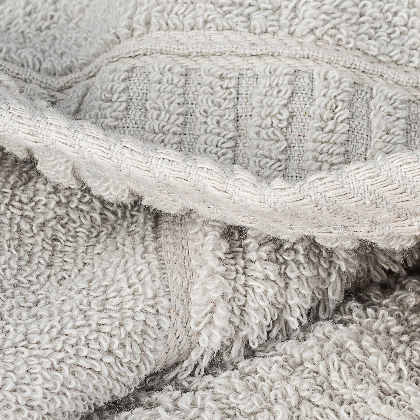 Aura Bath & Hand Towel Set